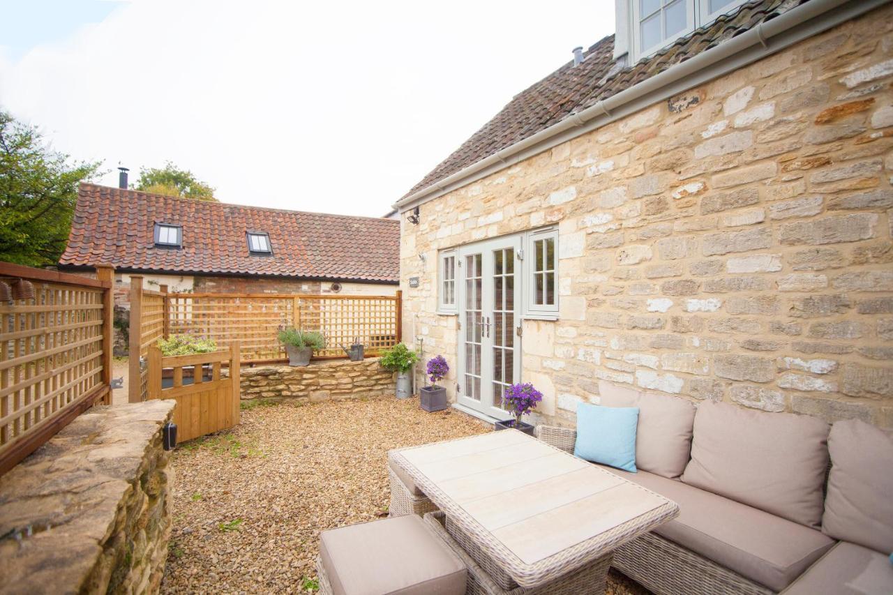 Stables Stylish Comfortable Peaceful With Parking And Outdoor Space Holiday home Holt (Wiltshire)