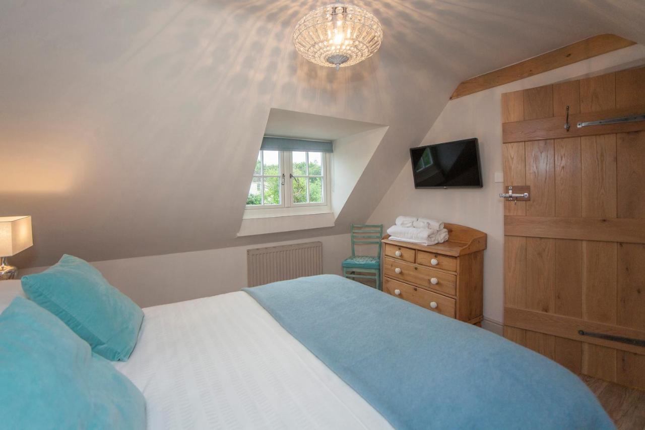 Stables Stylish Comfortable Peaceful With Parking And Outdoor Space *