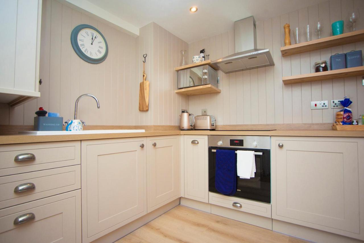 Stables Stylish Comfortable Peaceful With Parking And Outdoor Space Holiday home *